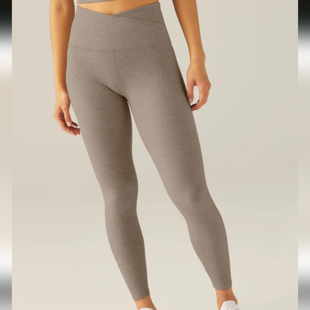 Beyond Yoga High-waisted Midi Leggings, Sz L, Tan